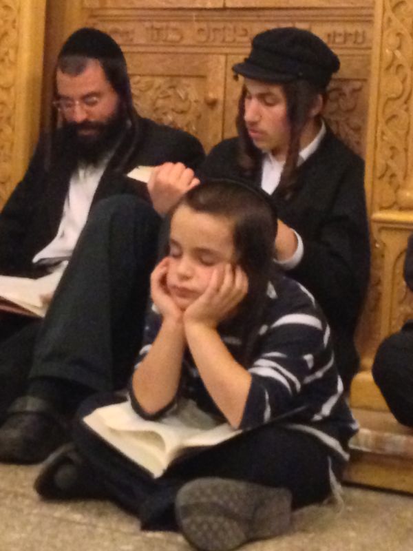 קינות בציון רבי נחמן באומן • תמונות