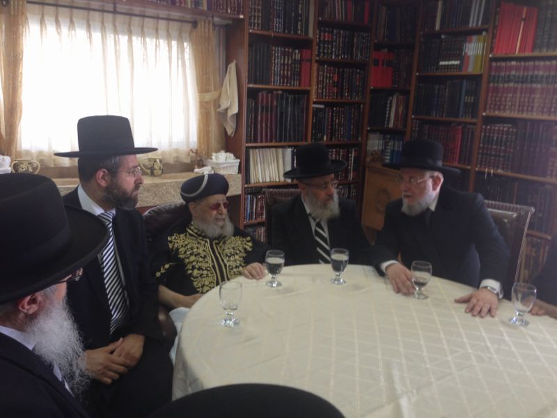 הרב דוד לאו קיבל את ברכת ותמיכת הגר"ע יוסף