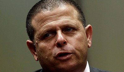 כבל: צריך לעשות קריעה על הרבנות הראשית