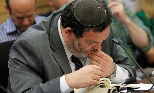 חרד"צ. שי פירון