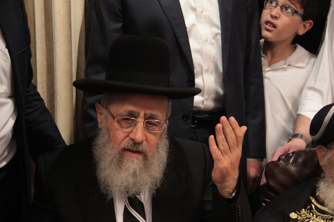 מרן הרב עובדיה יוסף: "כמעט נואשתי, רבי יצחק יהיה רב של כל ישראל"