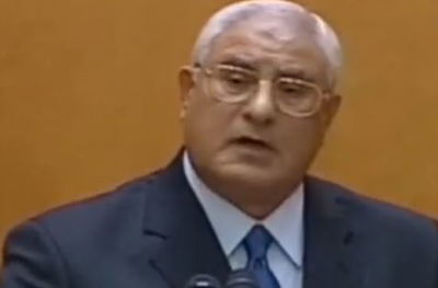 הנשיא הזמני עדלי מנסור. ליצן?