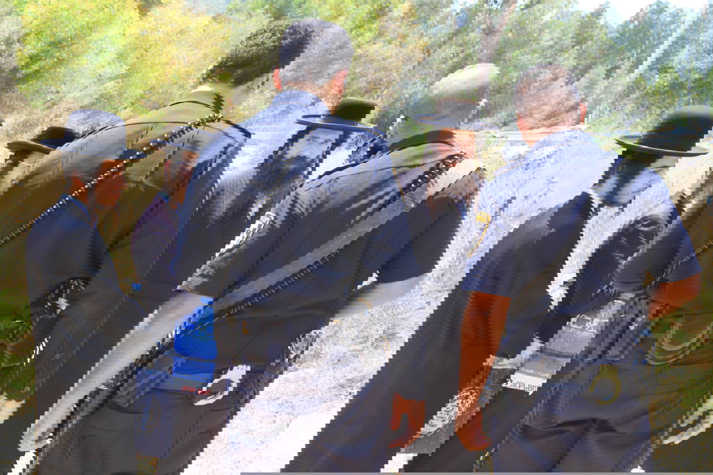 צפו: מפגינים חרדים מחו על 'חילול קברים' סמוך לשער הגיא