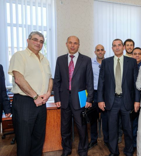 שגריר ישראל באוקראינה ביקר באומן