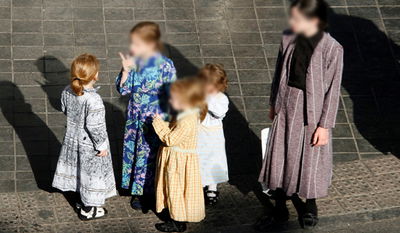 מעגל קסמים: מהילדות ועד לחתונה