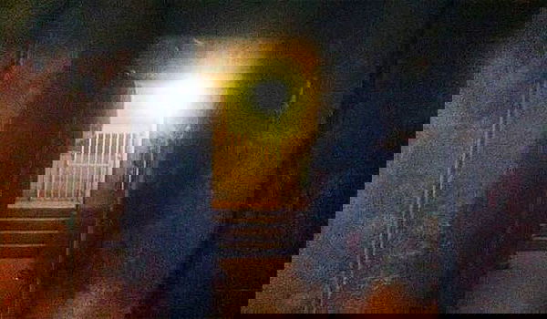 הכניסה לבית בו התגורר החשוד