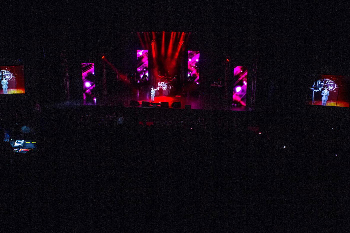 גלרית ענק: שוואקי כבש את ישראל