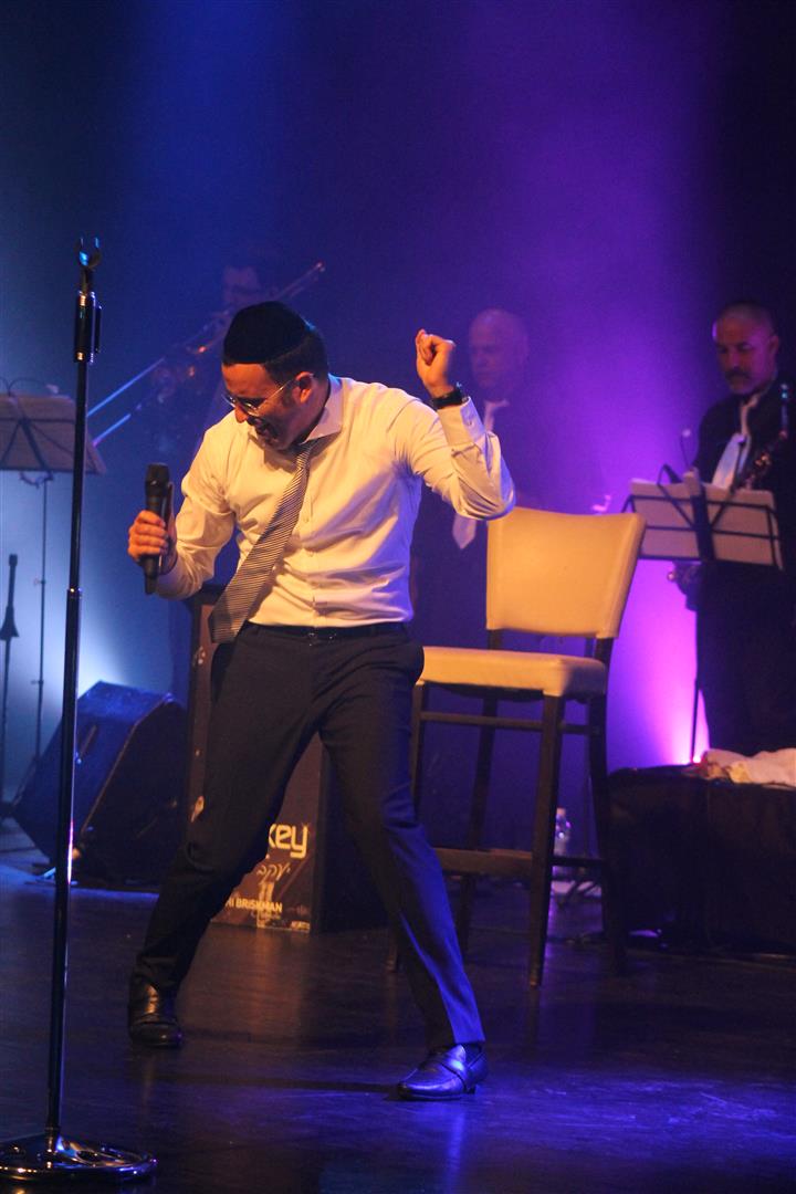 גלרית ענק: שוואקי כבש את ישראל