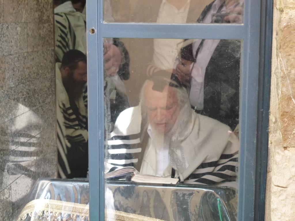 צפו בגלריה: הגר"ש אויערבך במירון