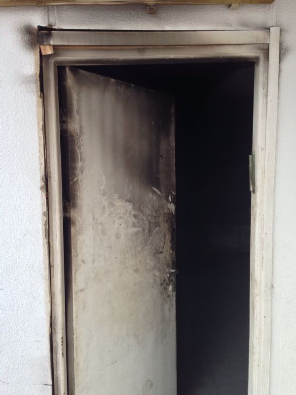 ספרי התורה שהוצתו הובאו לקבורה: "אנחנו מזועזעים"