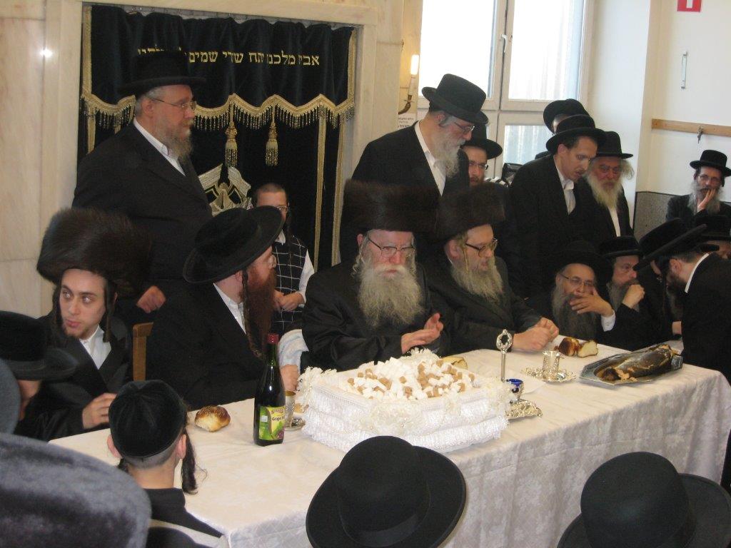 שמחת פדיון הבן בחצר פשווארסק