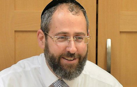 הרב לאו יקפיא את רפורמת הבורקס?