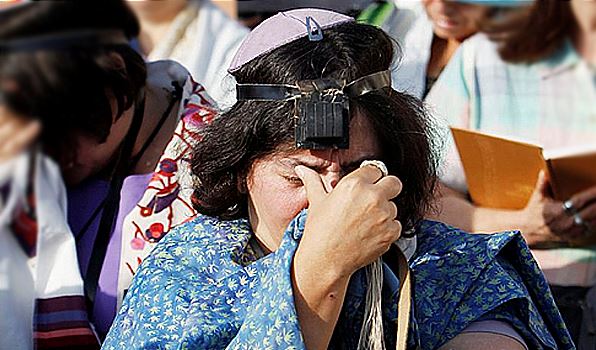 ב'נשות הכותל' סירבו להגיע ללא תפילין לתפילת ר"ח אלול