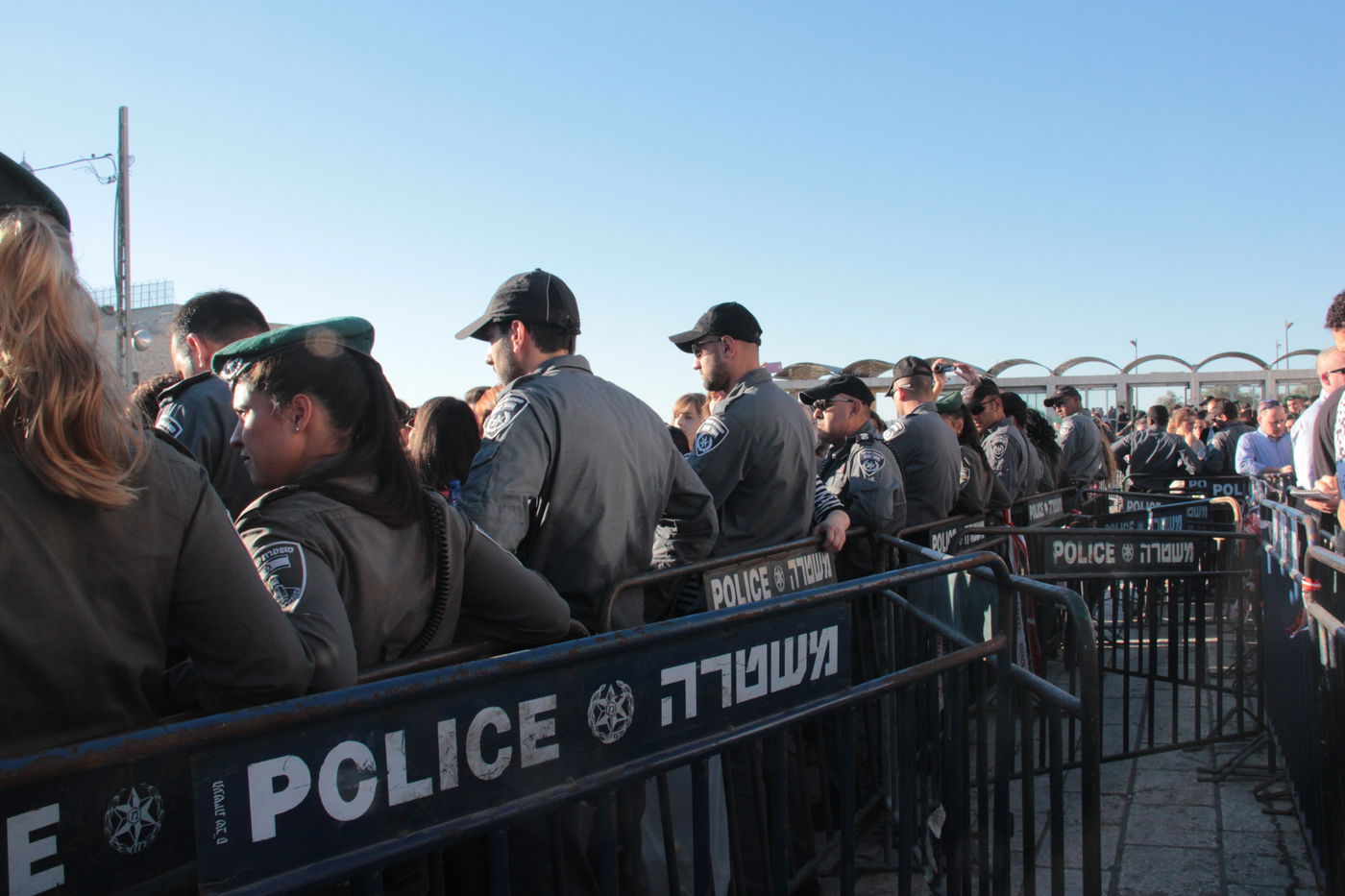 ניצחון חרדי בכותל המערבי • גלריה