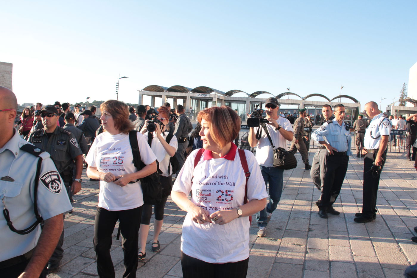 ניצחון חרדי בכותל המערבי • גלריה