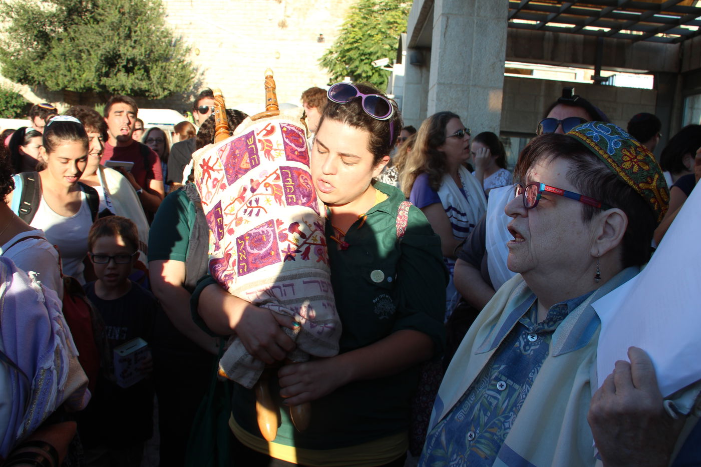 ניצחון חרדי בכותל המערבי • גלריה