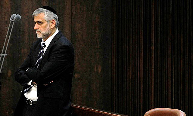 "מתפקד כסיעת יחיד". אלי ישי