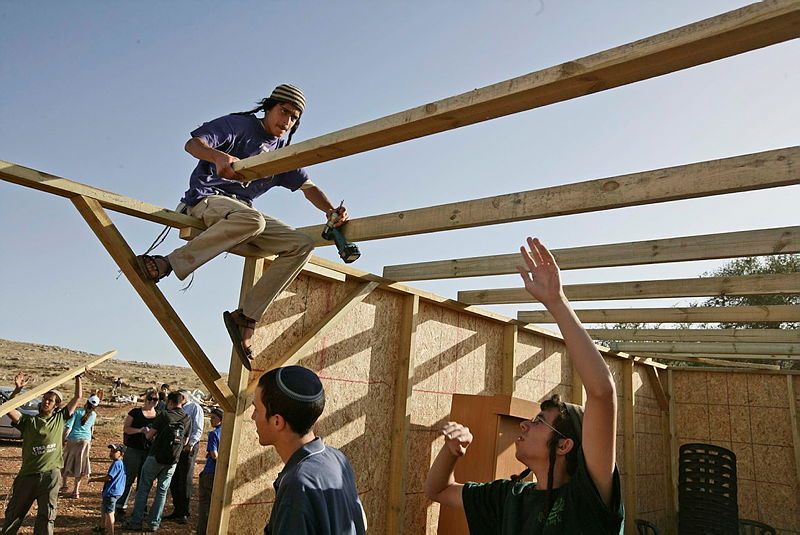 "מתנגדים לכל מאמץ להכשיר את המאחזים"