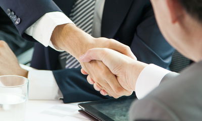 ההבדל בין מנהל, למנהל עם תואר