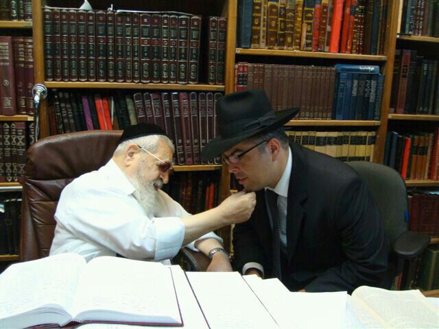 מישאלי מקרב את ברכת מרן הגר"ע יוסף