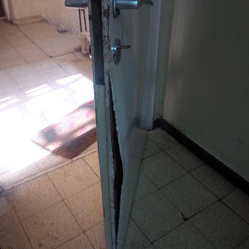 אלול סוער בפוניבז': צעירים התפרצו לבית ראש הישיבה