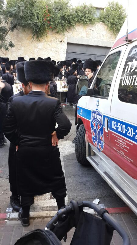 צפו בגלריה: אלפים השתתפו בחתונת נכד האדמו"ר מגור