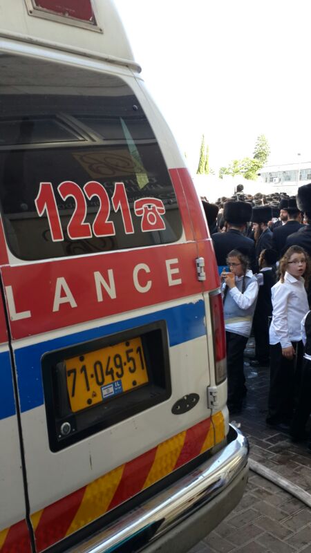 צפו בגלריה: אלפים השתתפו בחתונת נכד האדמו"ר מגור