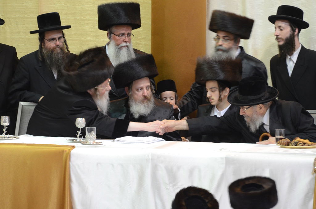 שעות לפני הטרגדיה: שמחת בית דז'יקוב • גלריה