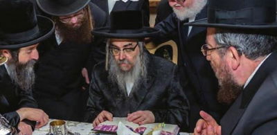 צפו: האדמו"ר מסאטמר בבית הנגיד