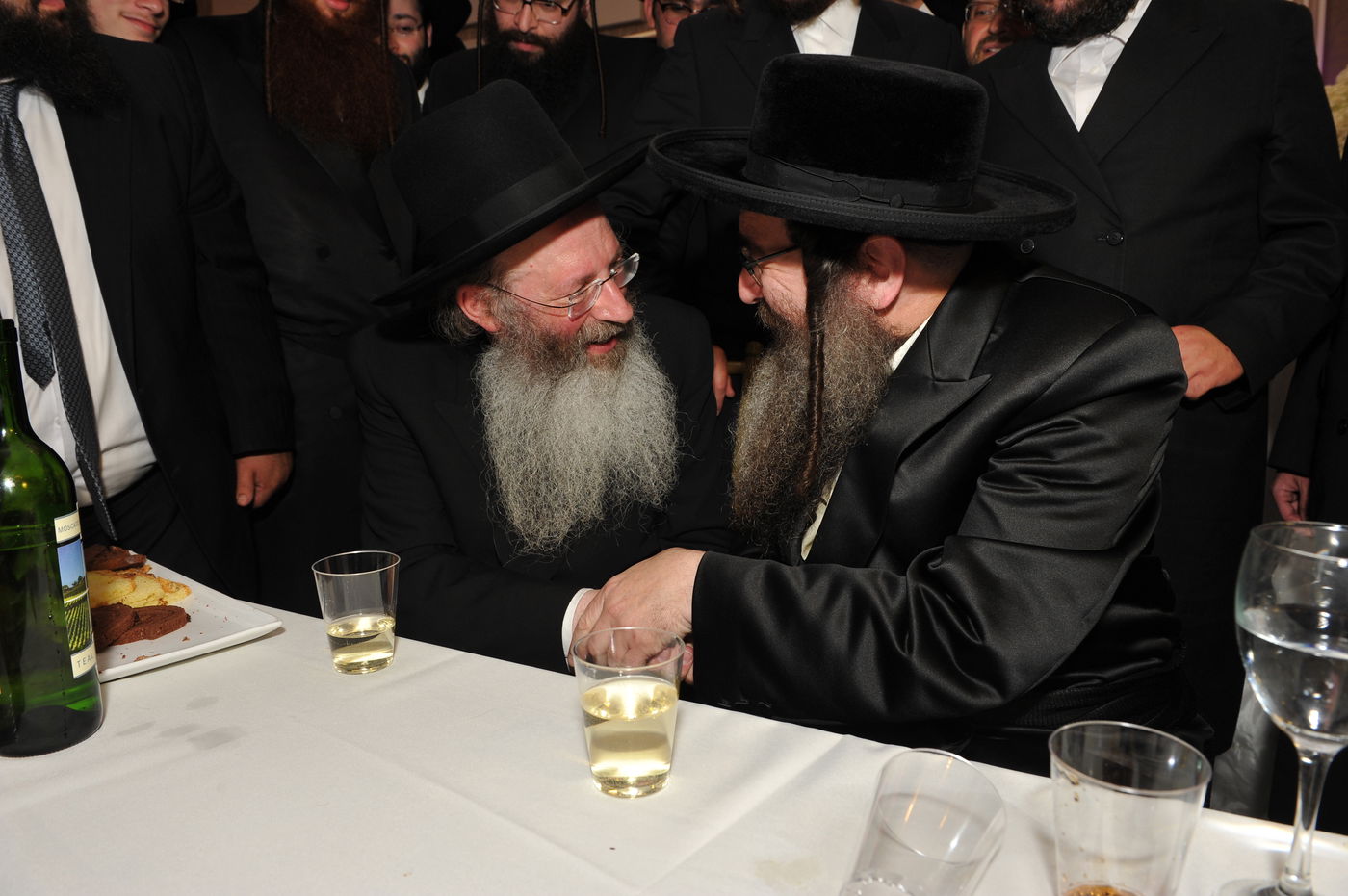 שמחה בליקווד: בת ראש הישיבה ר' מלכיאל קוטלר נישאה