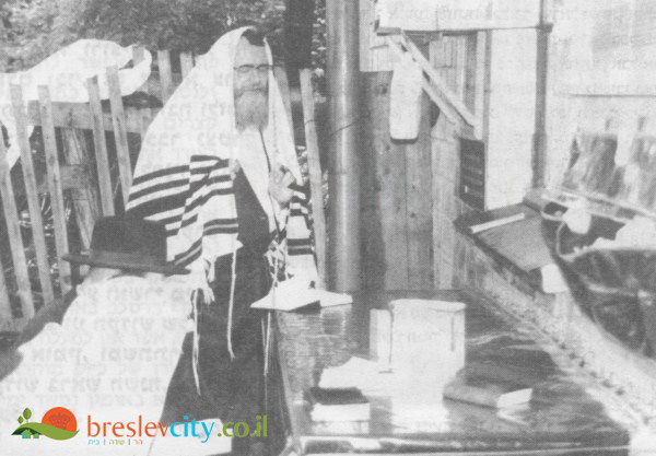 צפו: כך נראתה העלייה לאומן מתחת לאף של הק.ג.ב