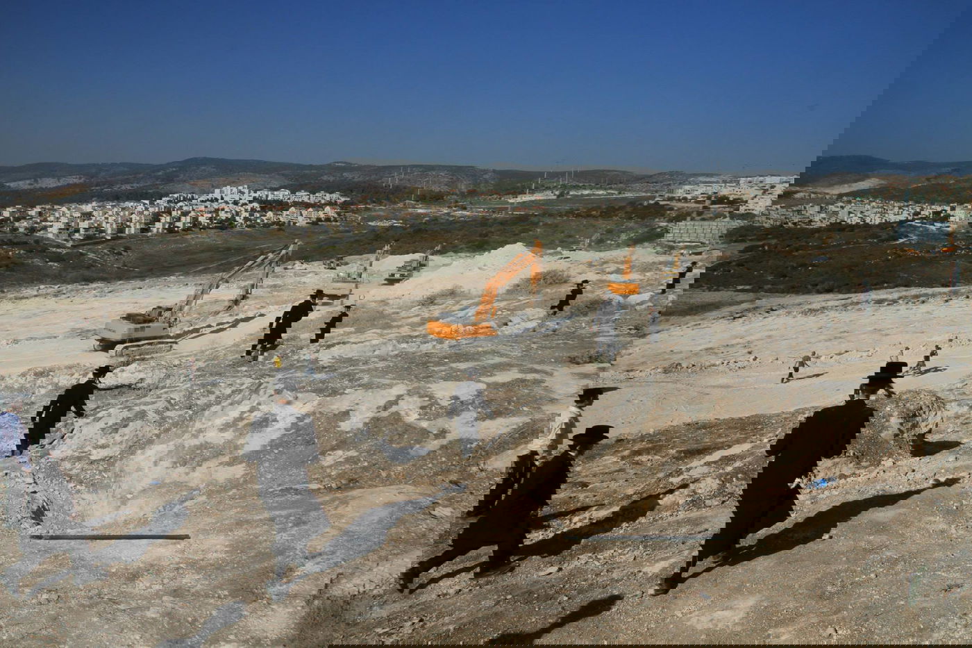 בית שמש: יום נוסף של הפגנות במתחם גולובנציץ' • וידאו וגלריה