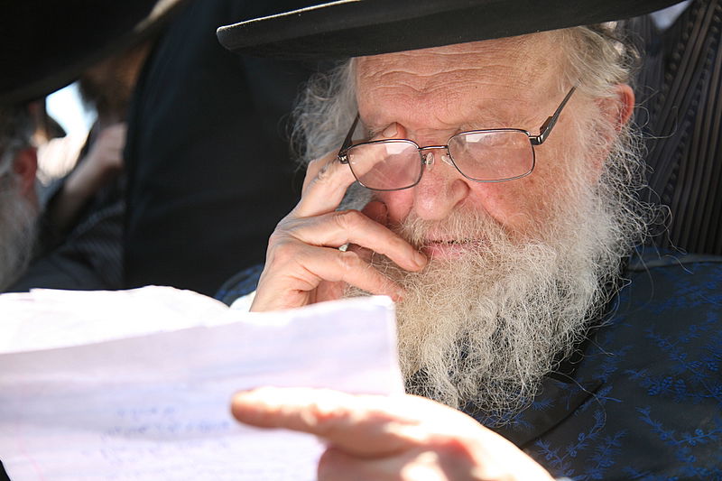 ראב"ד העדה החרדית, הגר"מ שטרנבוך