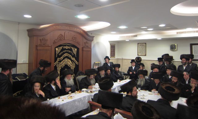 שמחת הוואכט נאכט