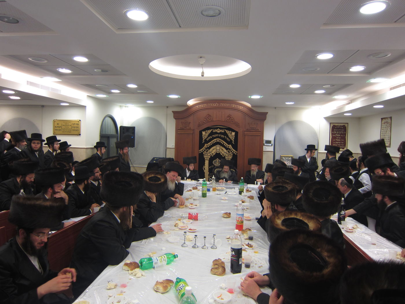 שמחת הוואכט נאכט לנכד כ"ק אדמו"ר מנדבורנה אלעד • תמונות