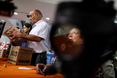 חלוקת ערכות מגן