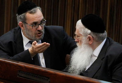 ח"כ פרוש וח"כ אשר. נפגשו