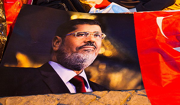 מצרים: מורסי יעמוד לדין בגין אלימות