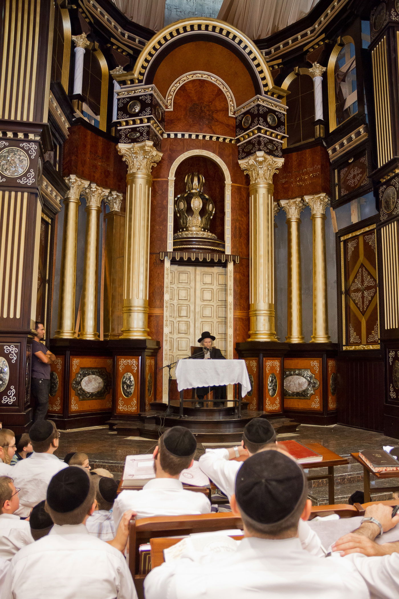 הגראי"ל שטיינמן בשיחות חיזוק: "כדי לזכות בדין להיות כל מהות חיינו - רק תורה"