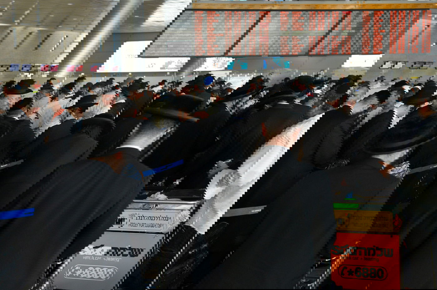 בדרך לאומן: "שאלים" נגד פריצות • תמונות