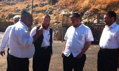 מסיירים בשטח במירון