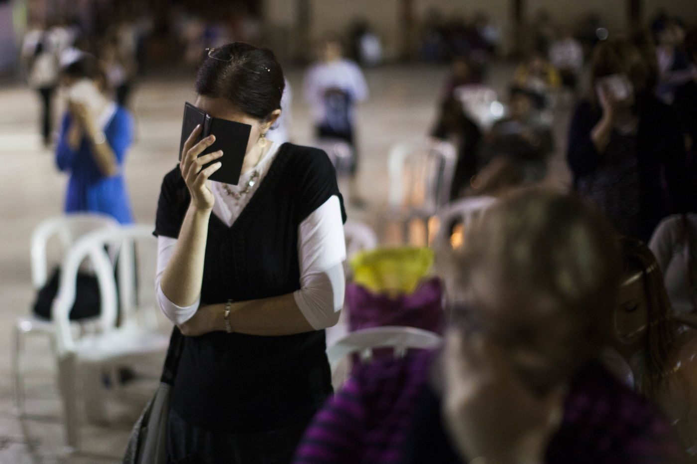 ערב ראש השנה: מבקשים סליחה בכותל המערבי • צפו