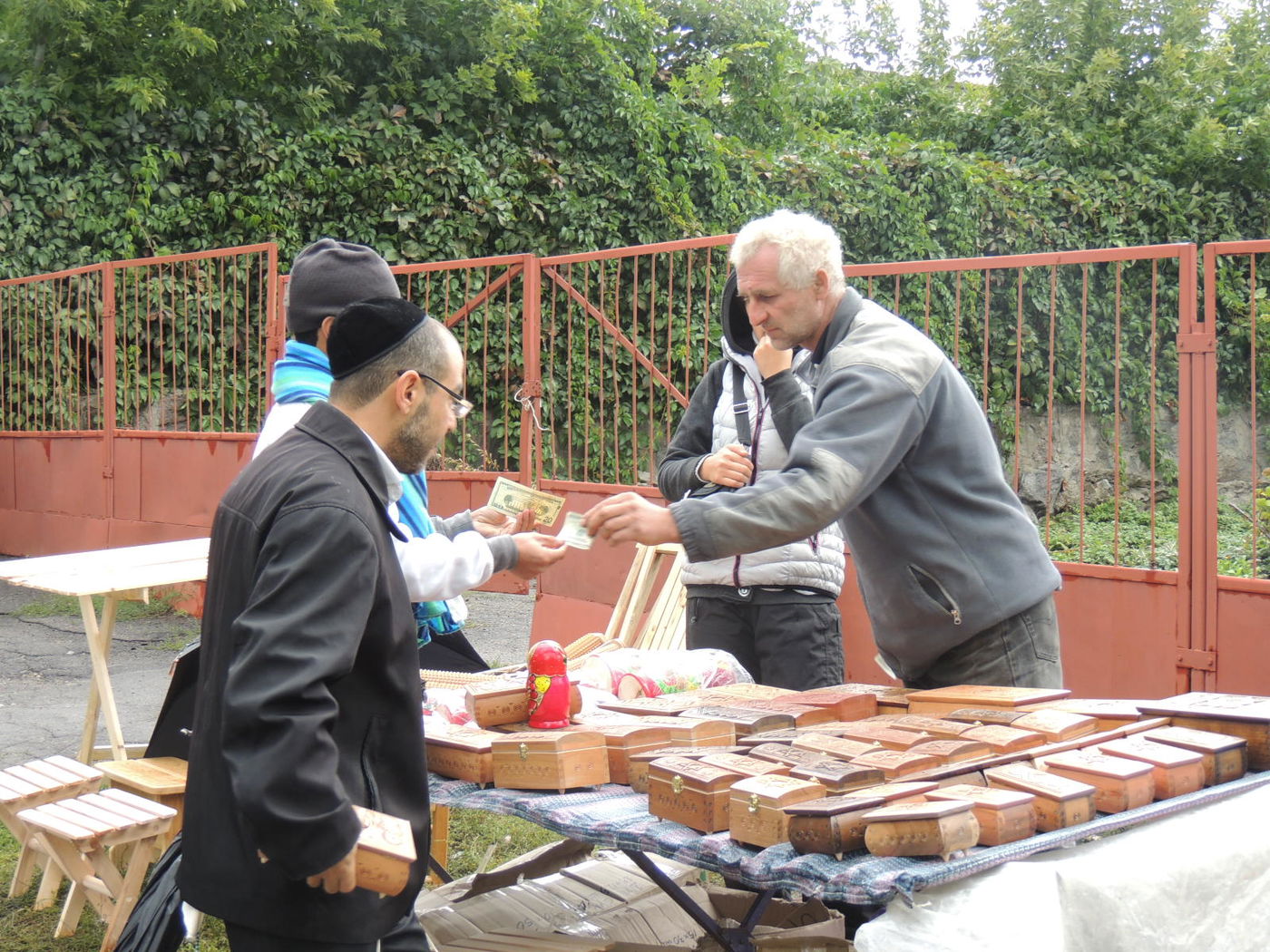 עושים שוק באומן • גלריה