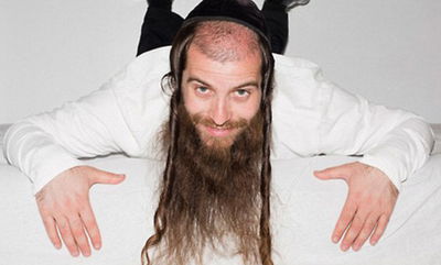 "יואל הוא איש פשוט עם חוצפה":  הדוגמן החסידי יואל וייסהאוס