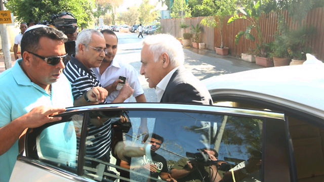 קצב מגיע למעשיהו, הבוקר