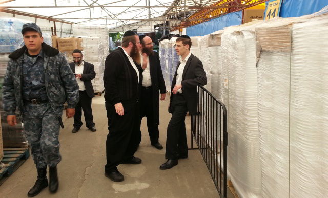 מאבטח אוקראיני במתחם הכנסת האורחים