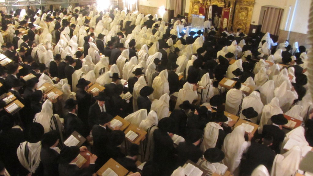 צפו בגלריה: 'נעילה' בישיבת פוניבז'