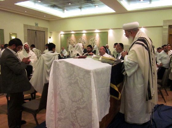 סיקור: יום כיפור במחיצת הרב שלמה עמאר