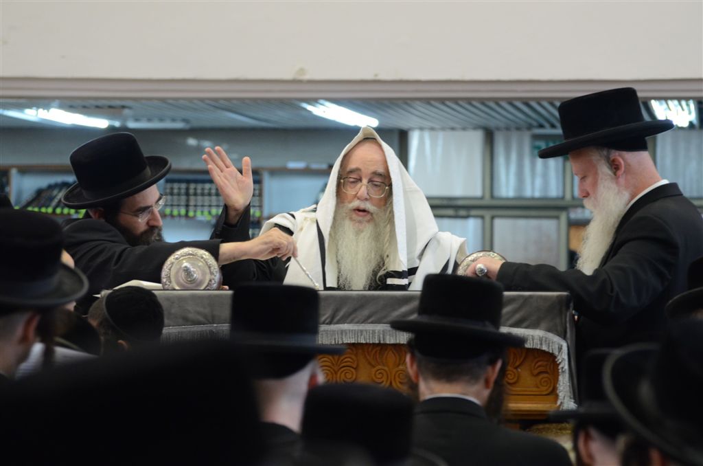 קריאת הקרבנות וי"ג מידות