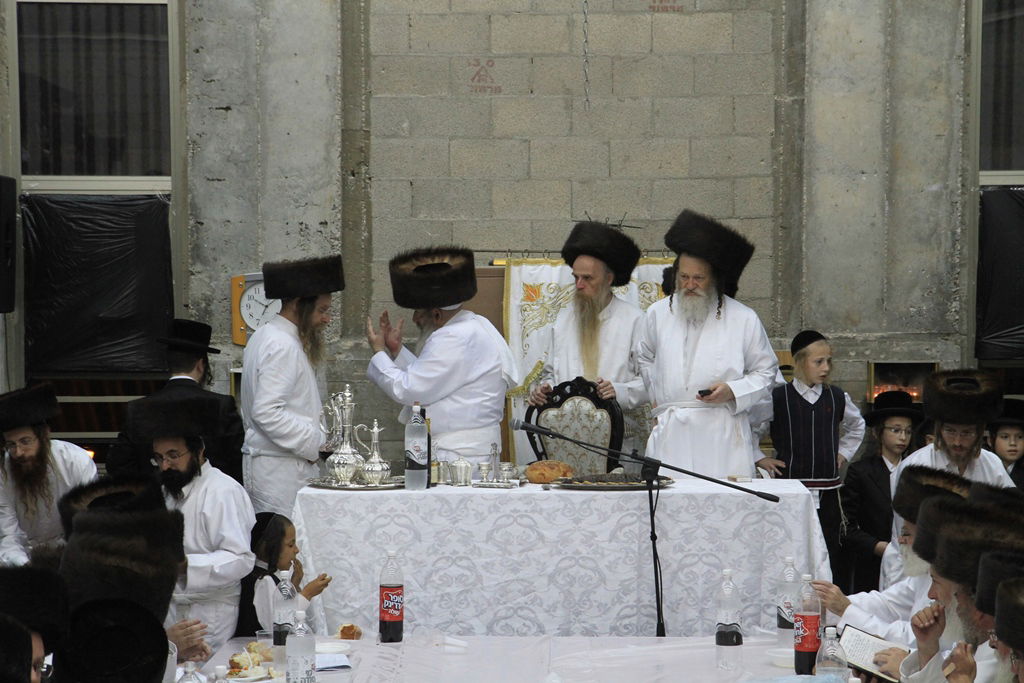 ערב יום כיפור בחצר לעלוב בבית שמש • גלריה